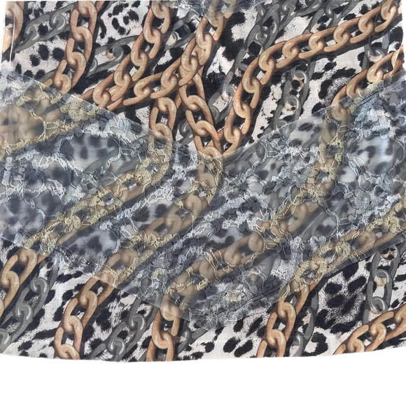 Cache Women's Silver and Gold strap top.
Chain design shirt  -Has lace on top Lg - Picture 4 of 8